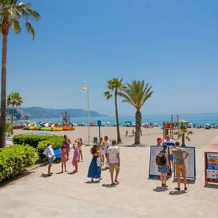 Apartamento Litoral Buriana * Nerja